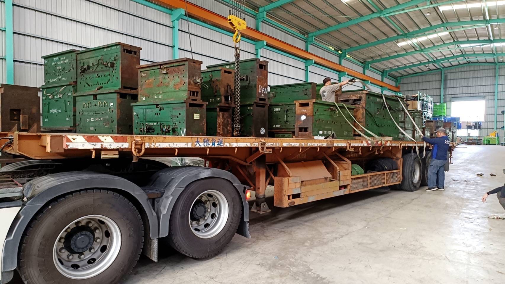 模具報廢吊裝與拆解,直供鋼廠再生(mold disposal)